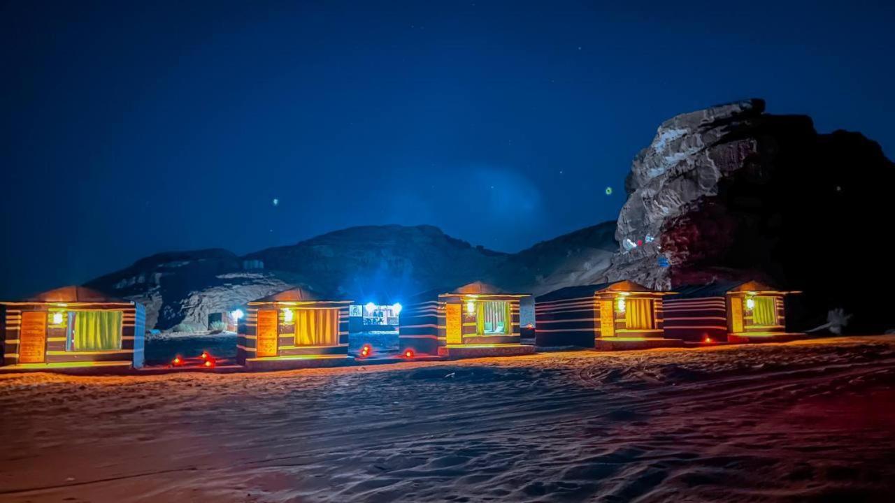 Rehana Rum Camp Wadi Rum Exteriör bild